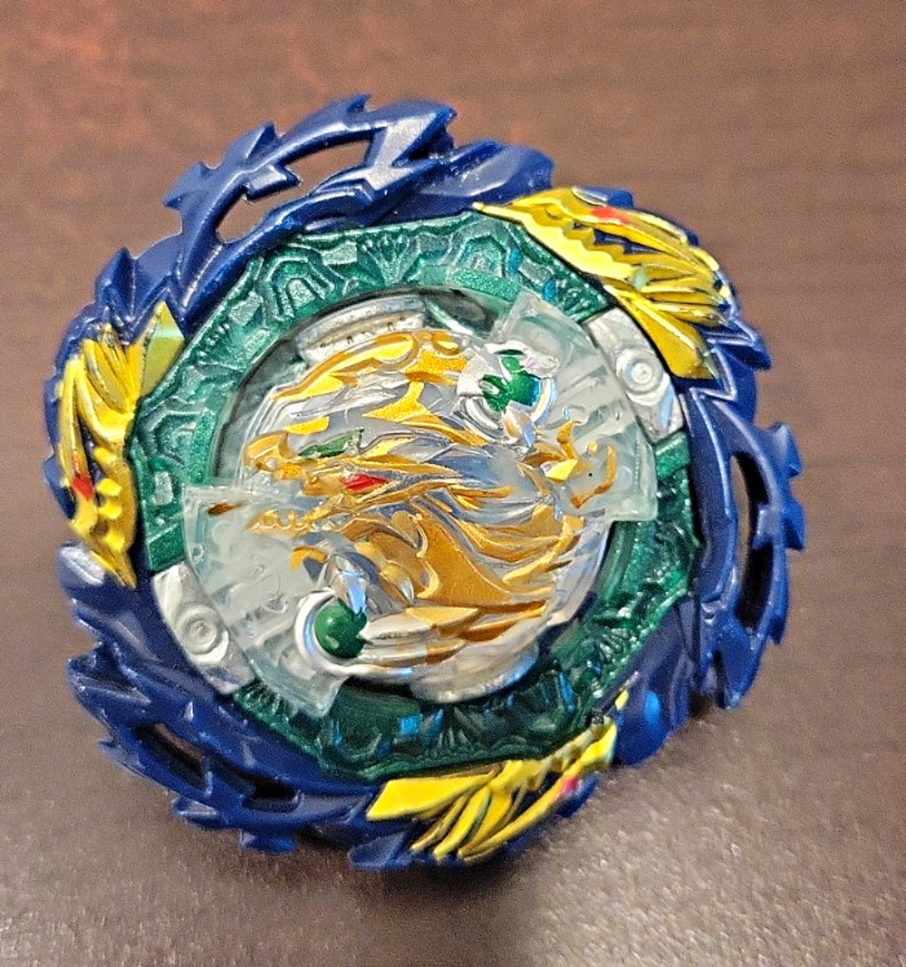 Beyblade-Style Spinning Top Toy Parts Lot 3 Pieces Blue Green Yellow